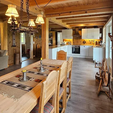 Holiday home 4 Bedroom Lovely In *