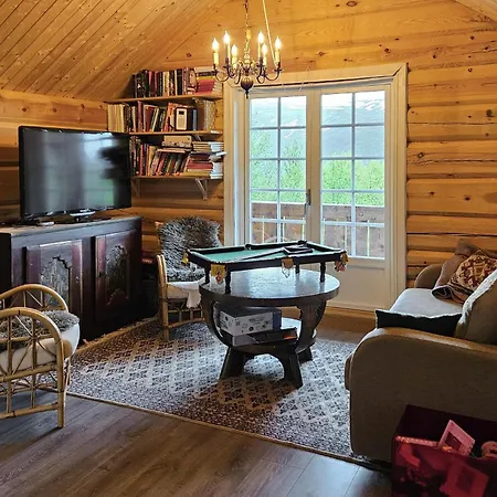 4 Bedroom Lovely In *