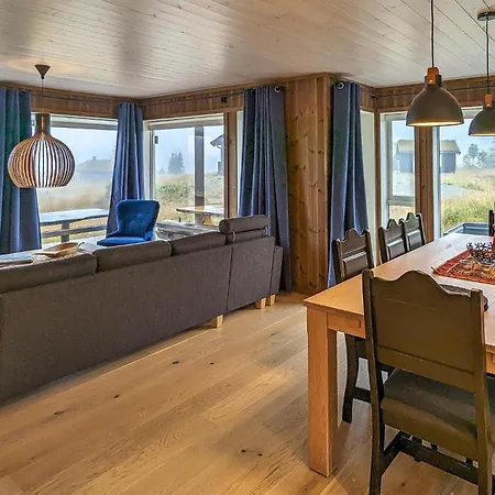 Ferienhaus 4 Bedroom Lovely In *