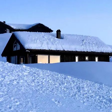 Casa de Férias 4 Bedroom Lovely In *