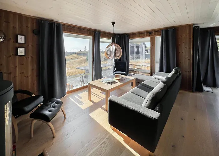 4 Bedroom Lovely In * ليلّيهامّير